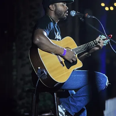 Ayron Jones