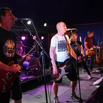 Burning Heads