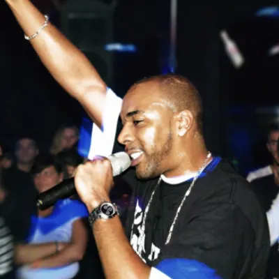 Busta Flex