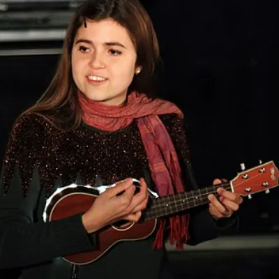 Dom La Nena