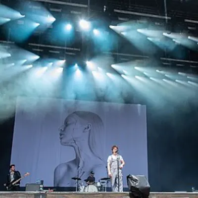 Nothing But Thieves