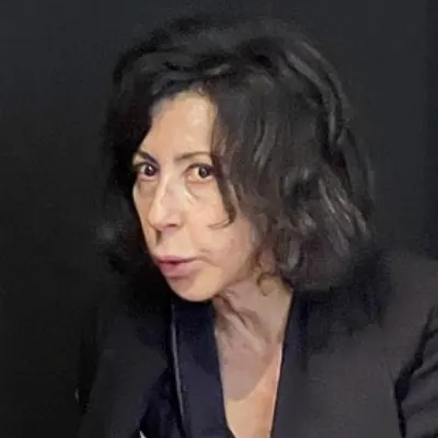 Yasmina Reza